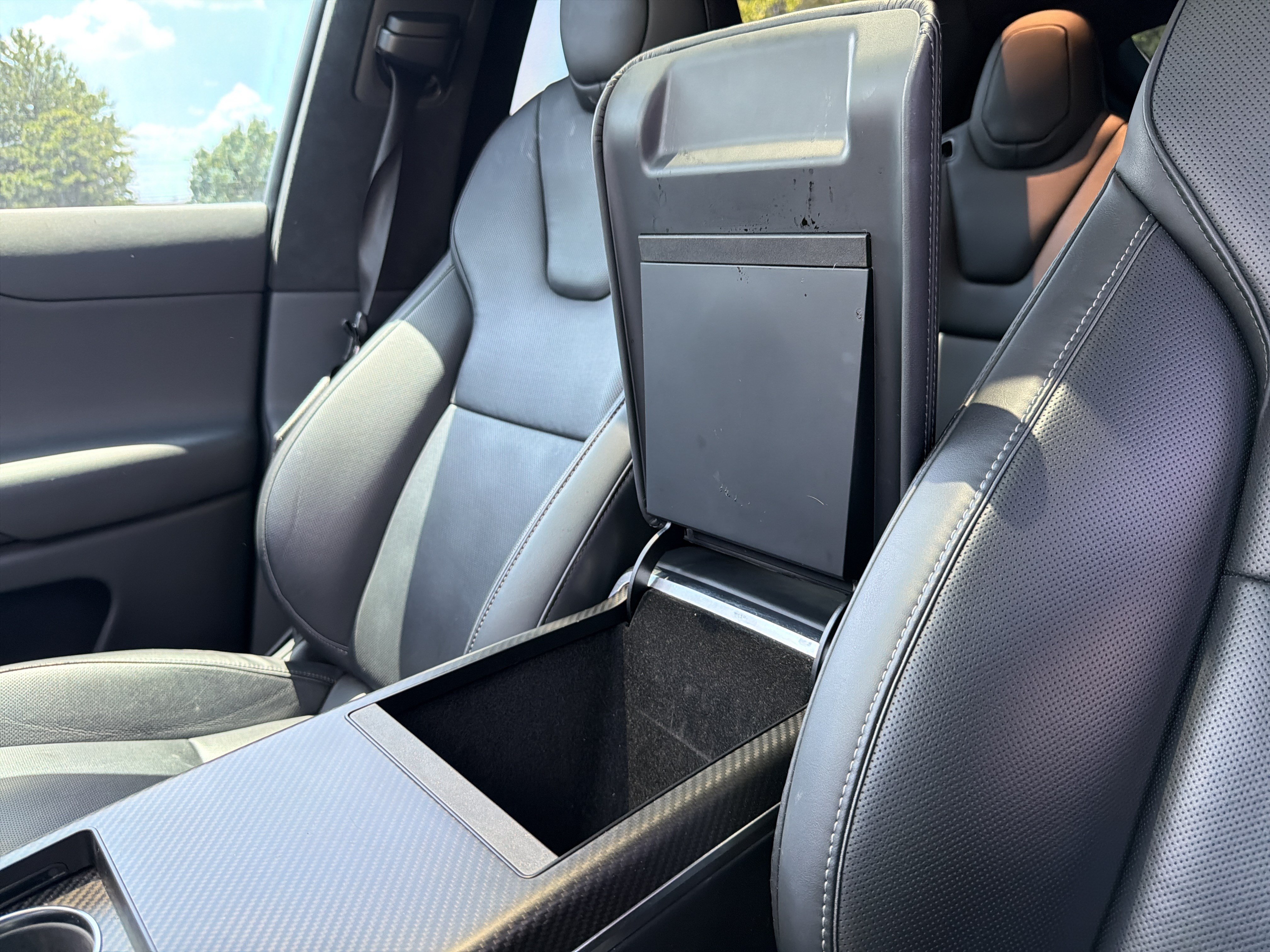 Used 2023 Tesla Model X Plaid AWD/4WD image 31