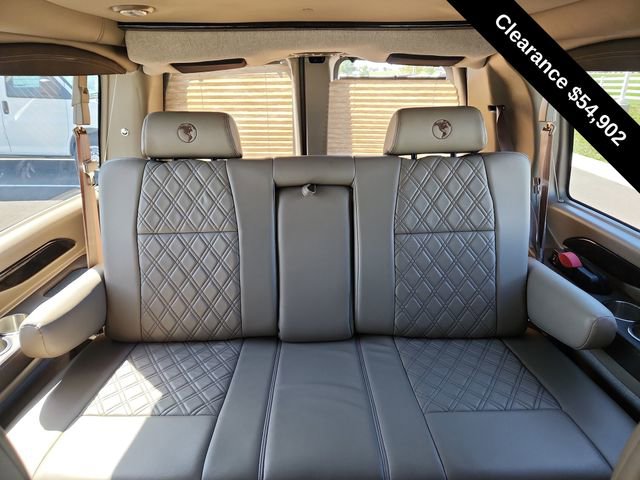 Used 2021 Chevrolet Express 2500 image 37