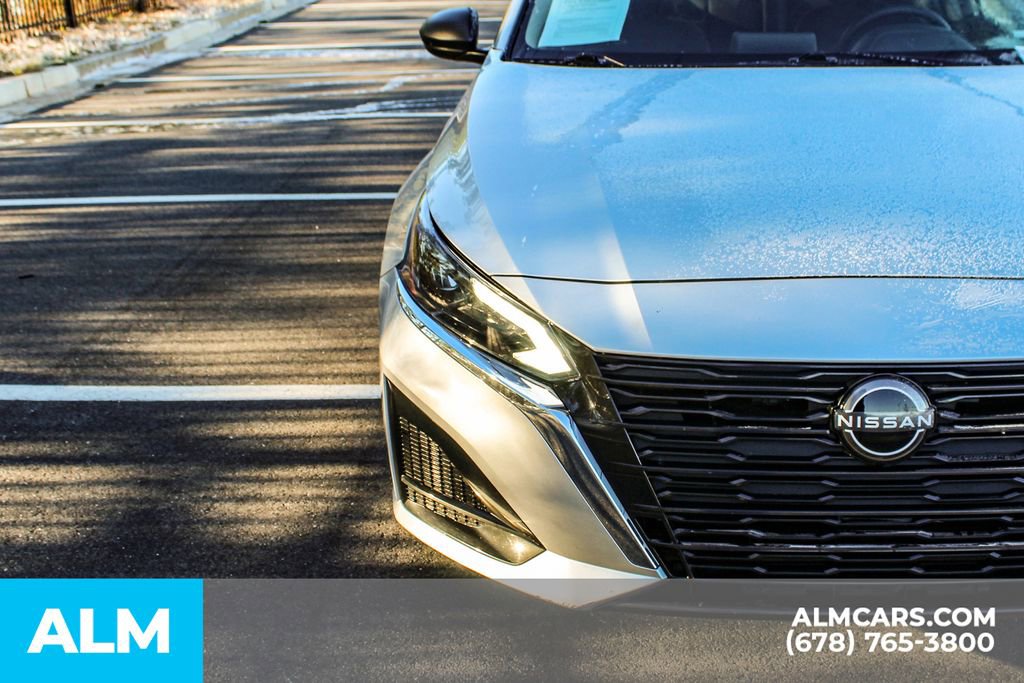 Used 2024 Nissan Altima 2.5 SV image 12