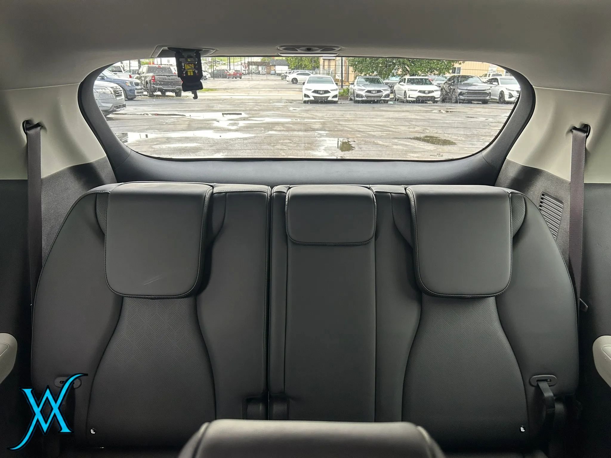 Used 2022 Kia Carnival SX FWD image 27