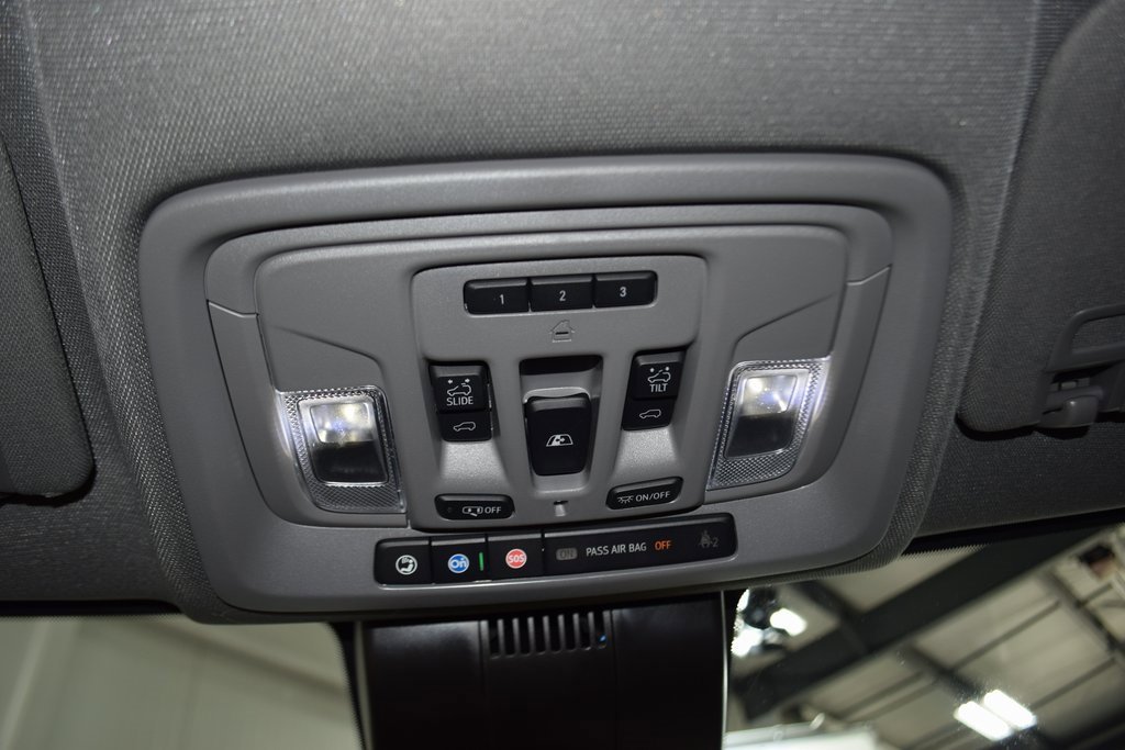 Used 2024 GMC Sierra 3500 Denali w/ Denali Reserve Package image 54