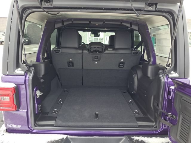 New 2026 Jeep Wrangler Unlimited Rubicon w/ Steel Bumper Group AWD/4WD image 25