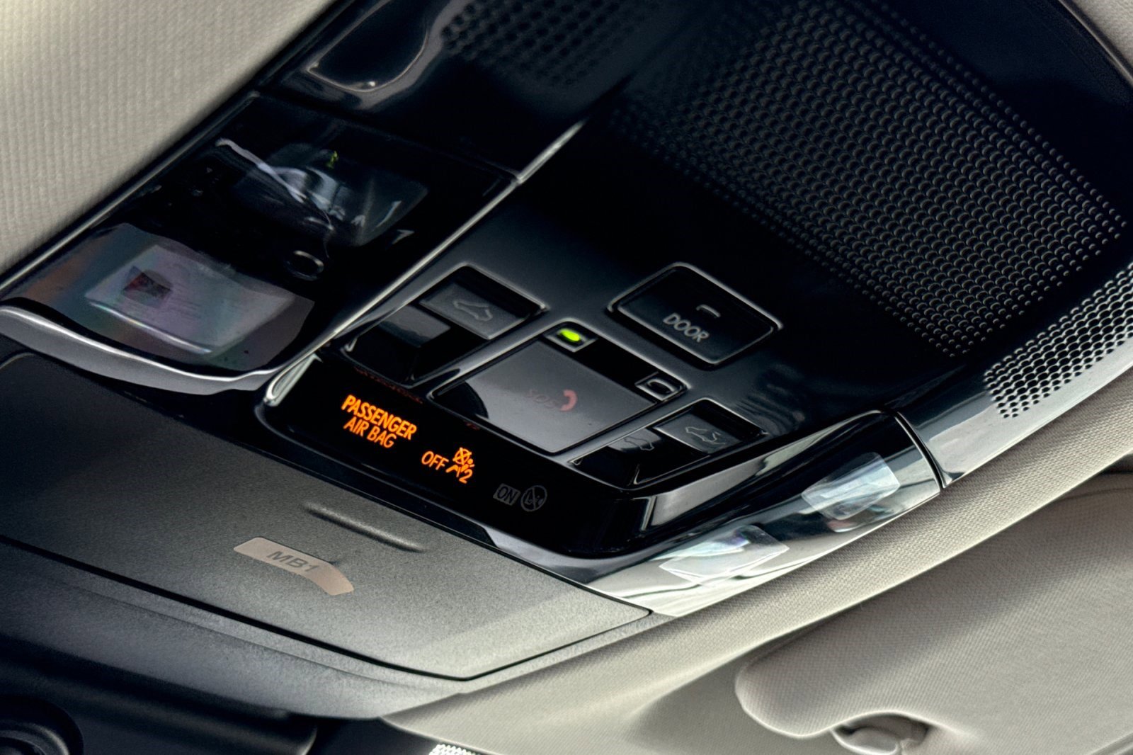 Used 2025 Lexus NX 350h AWD w/ Premium Package image 23