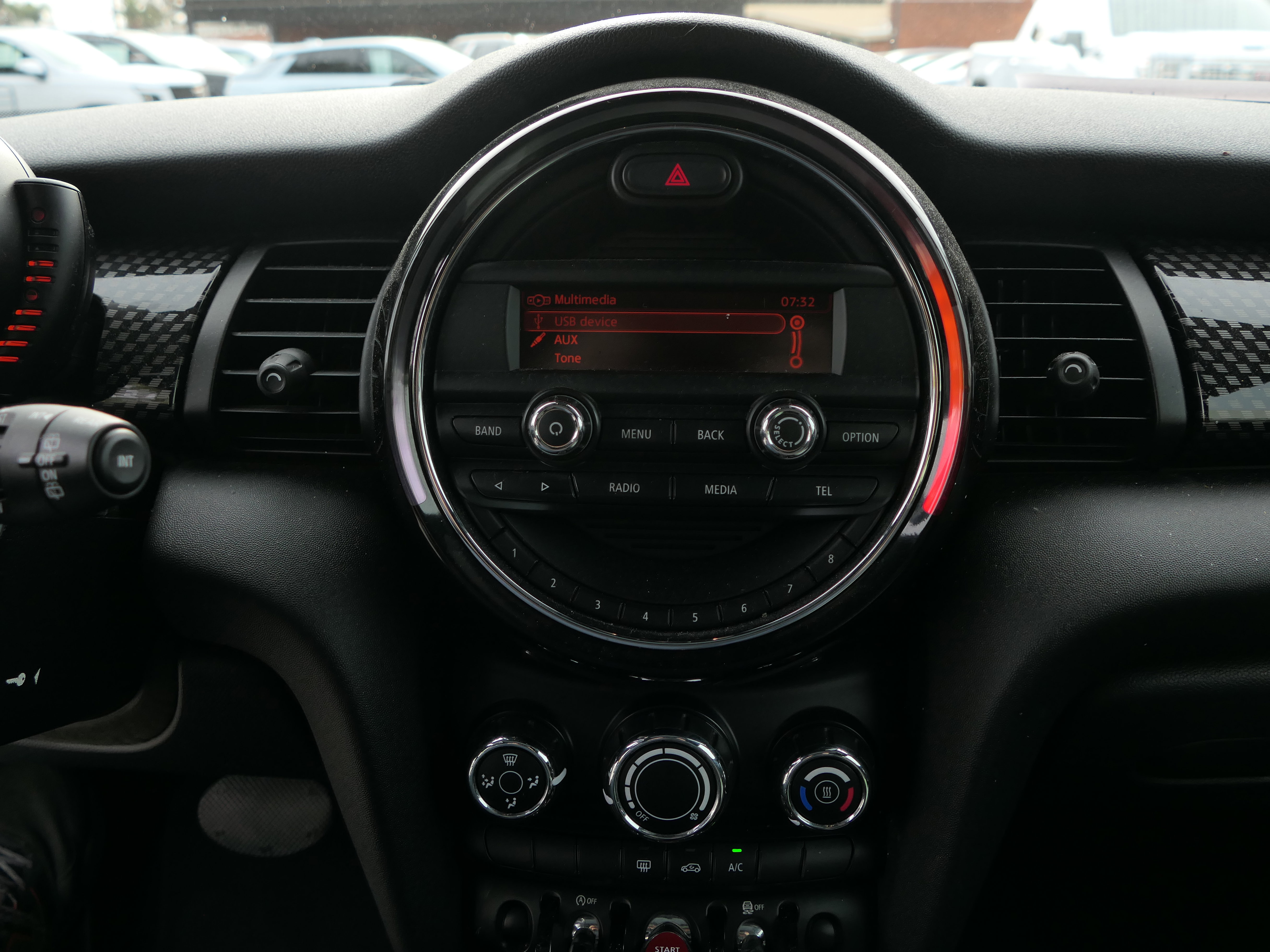 Used 2014 MINI Cooper S FWD image 18