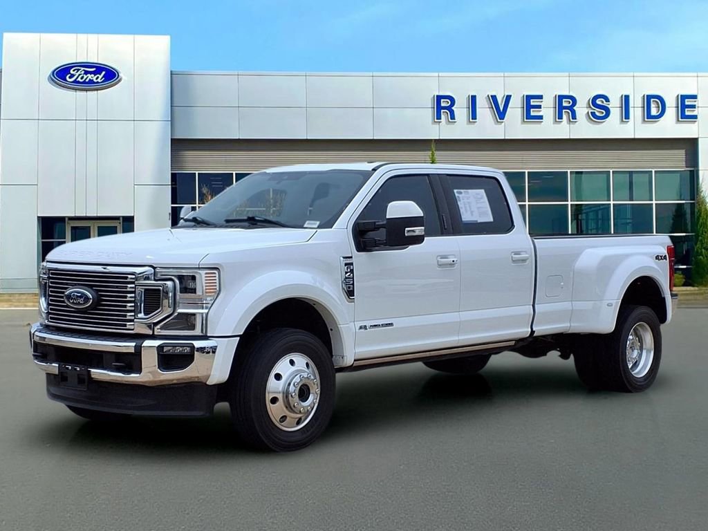 Used 2022 Ford F450 Lariat w/ Lariat Ultimate Package AWD/4WD image 3