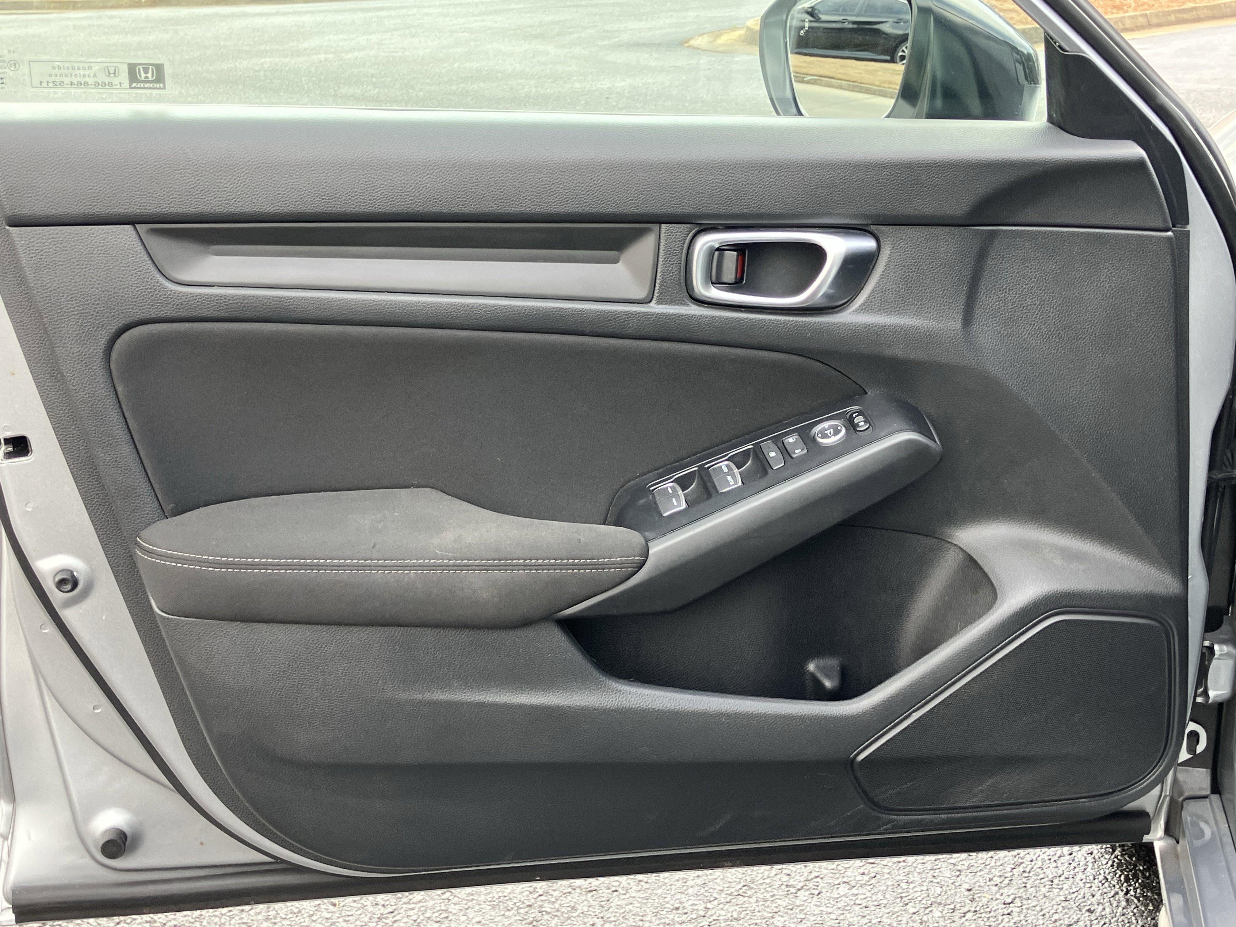 Used 2025 Honda Civic Sport image 15
