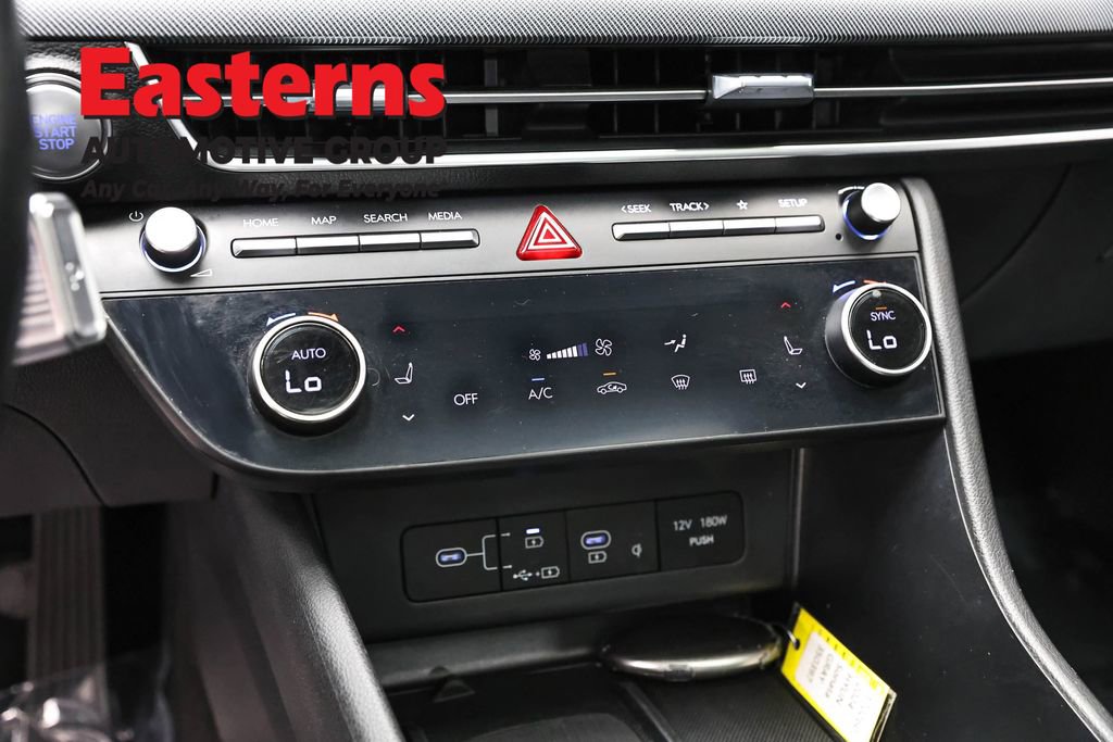 Used 2024 Hyundai Sonata SEL w/ Convenience Package FWD image 19