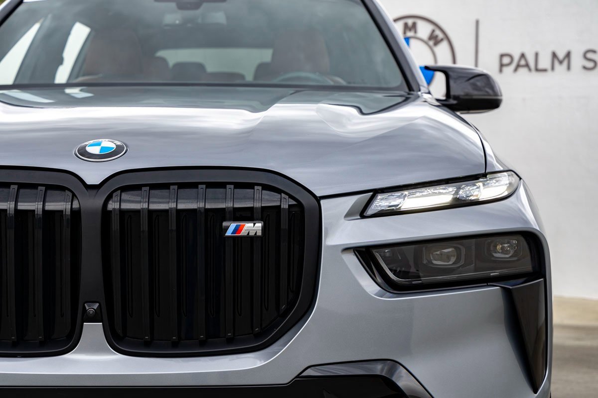 Certified 2025 BMW X7 M60i image 10
