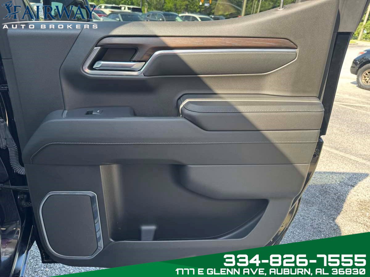 Used 2023 GMC Sierra 1500 SLT image 28