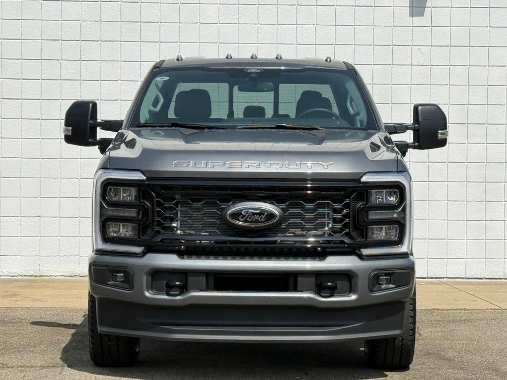 New 2026 Ford F250 XLT w/ XLT Premium Package AWD/4WD image 34