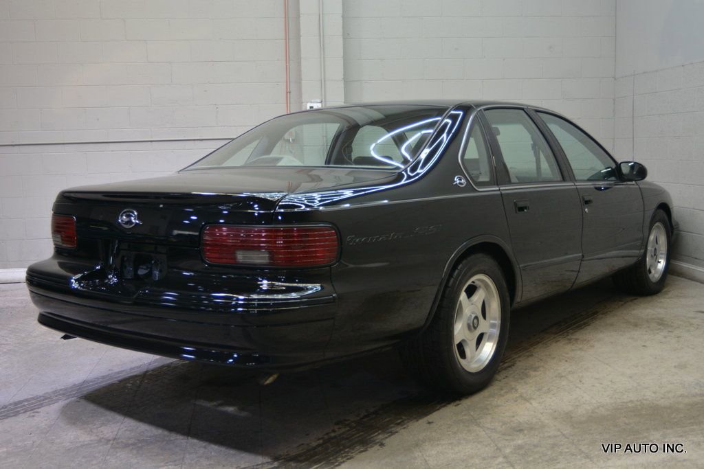 Used 1995 Chevrolet Impala Sedan image 4