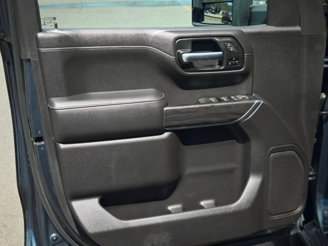 Used 2020 Chevrolet Silverado 1500 LTZ w/ LTZ Texas Edition AWD/4WD image 16