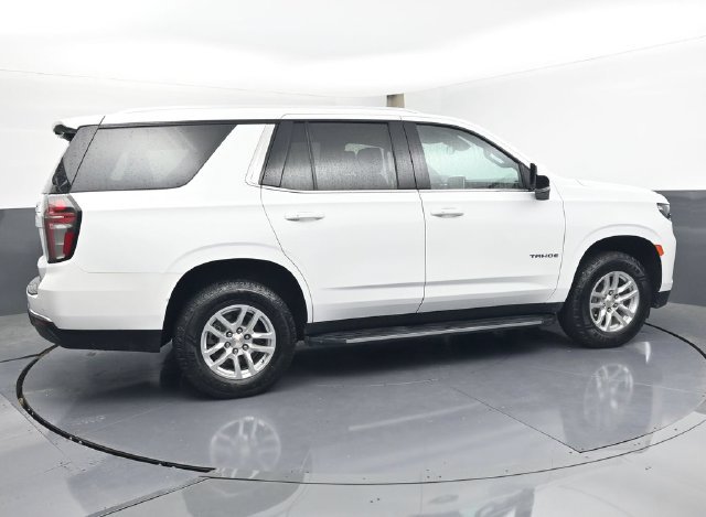 Used 2024 Chevrolet Tahoe LT AWD/4WD image 3