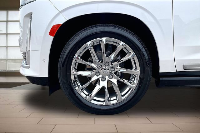 Used 2023 Cadillac Escalade Premium Luxury Platinum w/ LPO, Radiant Package AWD/4WD image 9