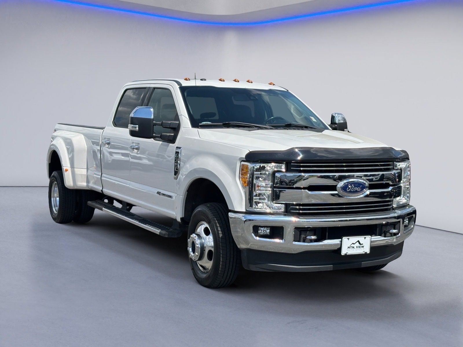 Used 2017 Ford F350 Lariat w/ Lariat Ultimate Package image 10