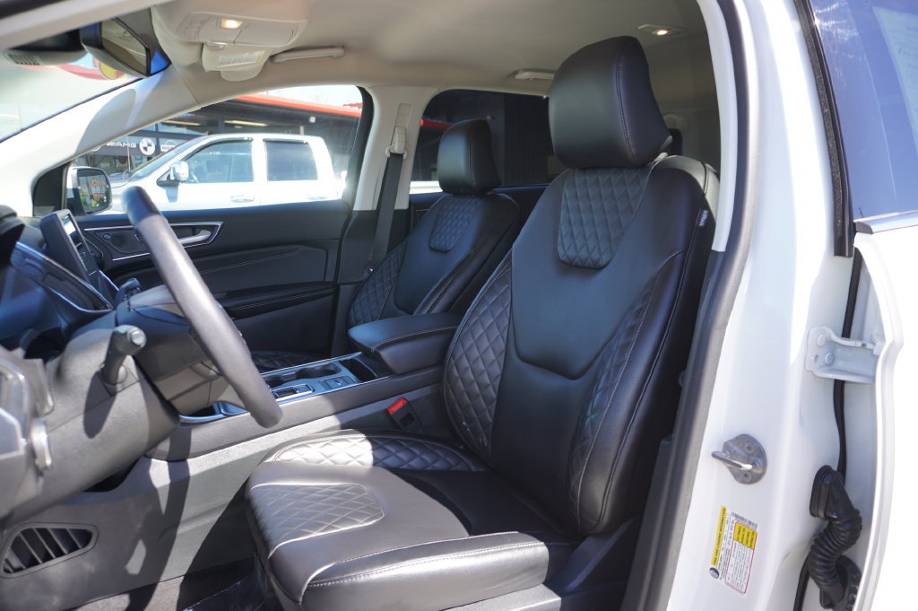 Used 2024 Ford Edge Titanium AWD/4WD image 22