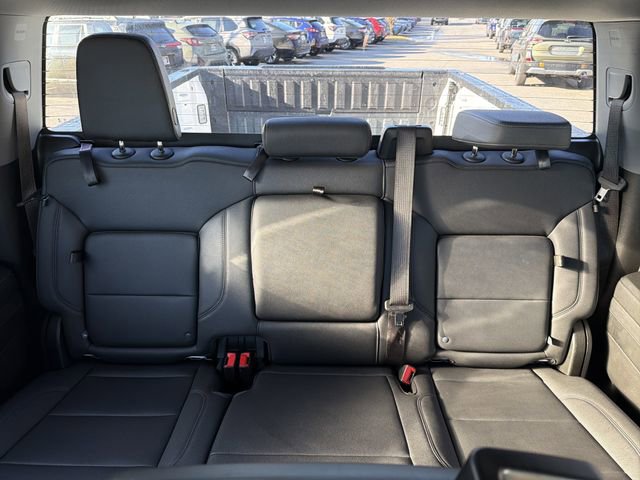 Used 2024 GMC Sierra 1500 SLT image 31