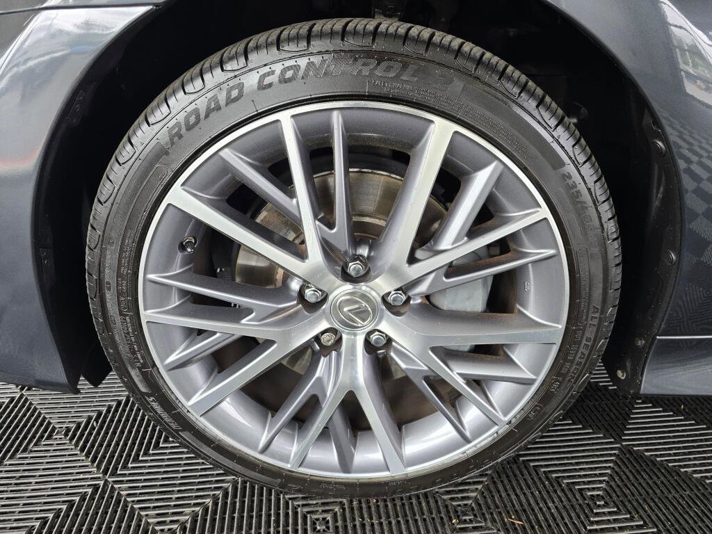 Used 2018 Lexus GS 350 AWD w/ Premium Package image 11
