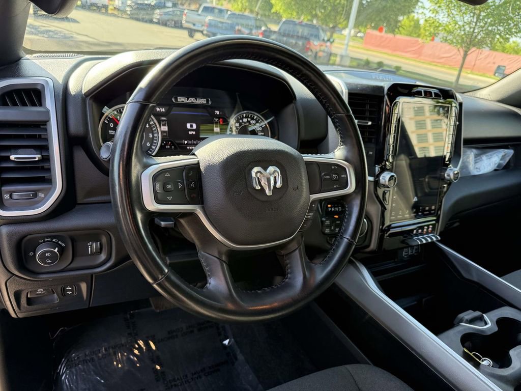 Certified 2023 RAM 1500 Big Horn AWD/4WD image 3
