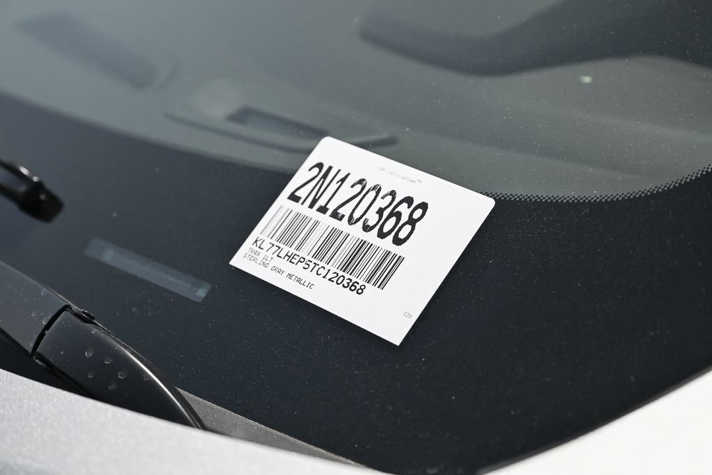 New 2026 Chevrolet Trax LT w/ LPO, Blackout Package FWD image 36