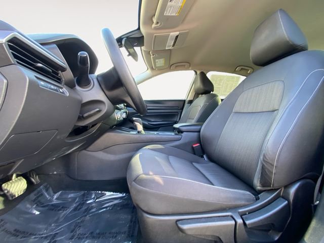 Used 2024 Nissan Altima 2.5 S image 9