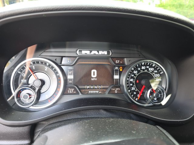 Used 2022 RAM 2500 Big Horn w/ Level C Equiment Group AWD/4WD image 26