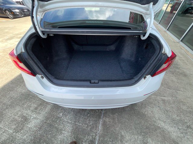 Used 2020 Honda Accord Touring image 14