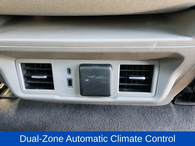 Used 2022 Chevrolet Silverado 1500 LT image 16