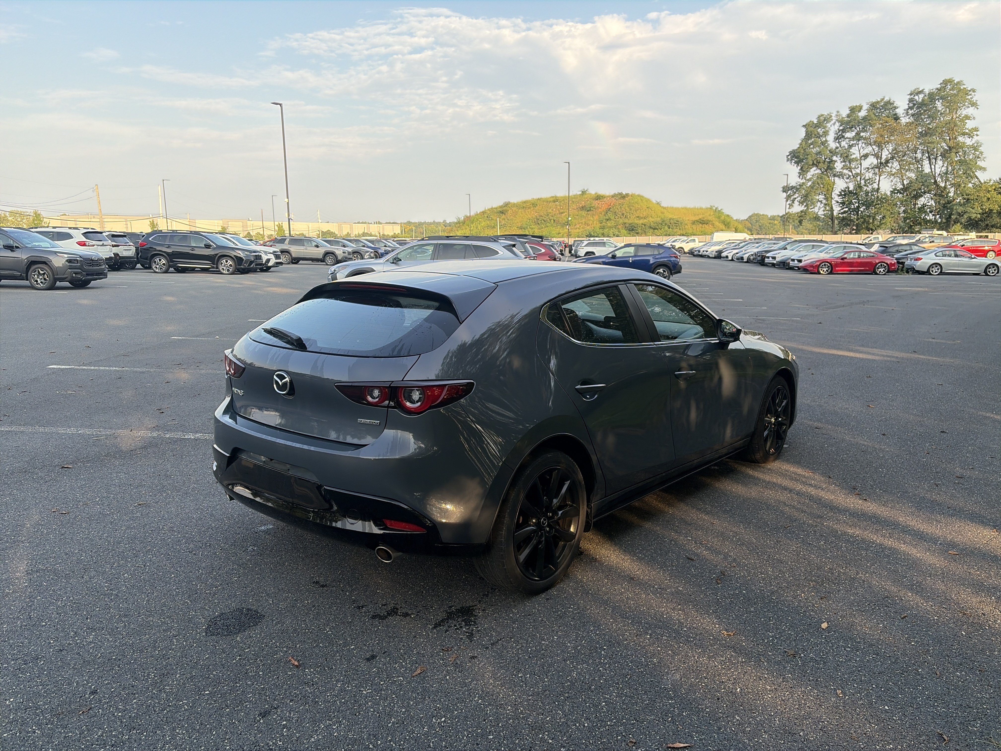 Used 2022 MAZDA MAZDA3 s FWD image 5