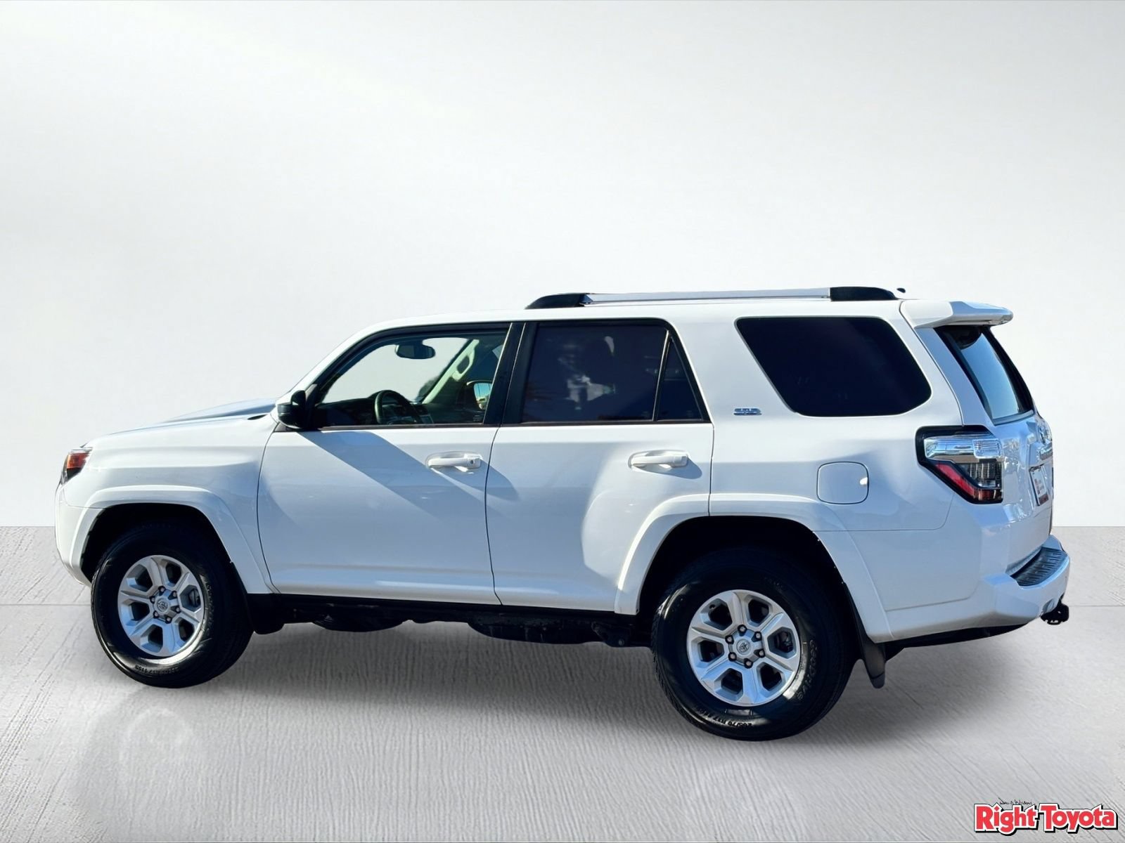 Certified 2024 Toyota 4Runner SR5 RWD image 5