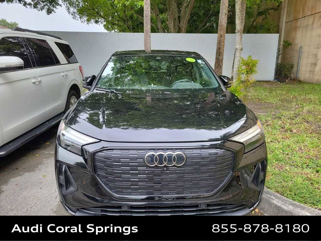 Used 2023 Audi Q4 e-tron Premium Plus w/ Premium Plus AWD/4WD image 17