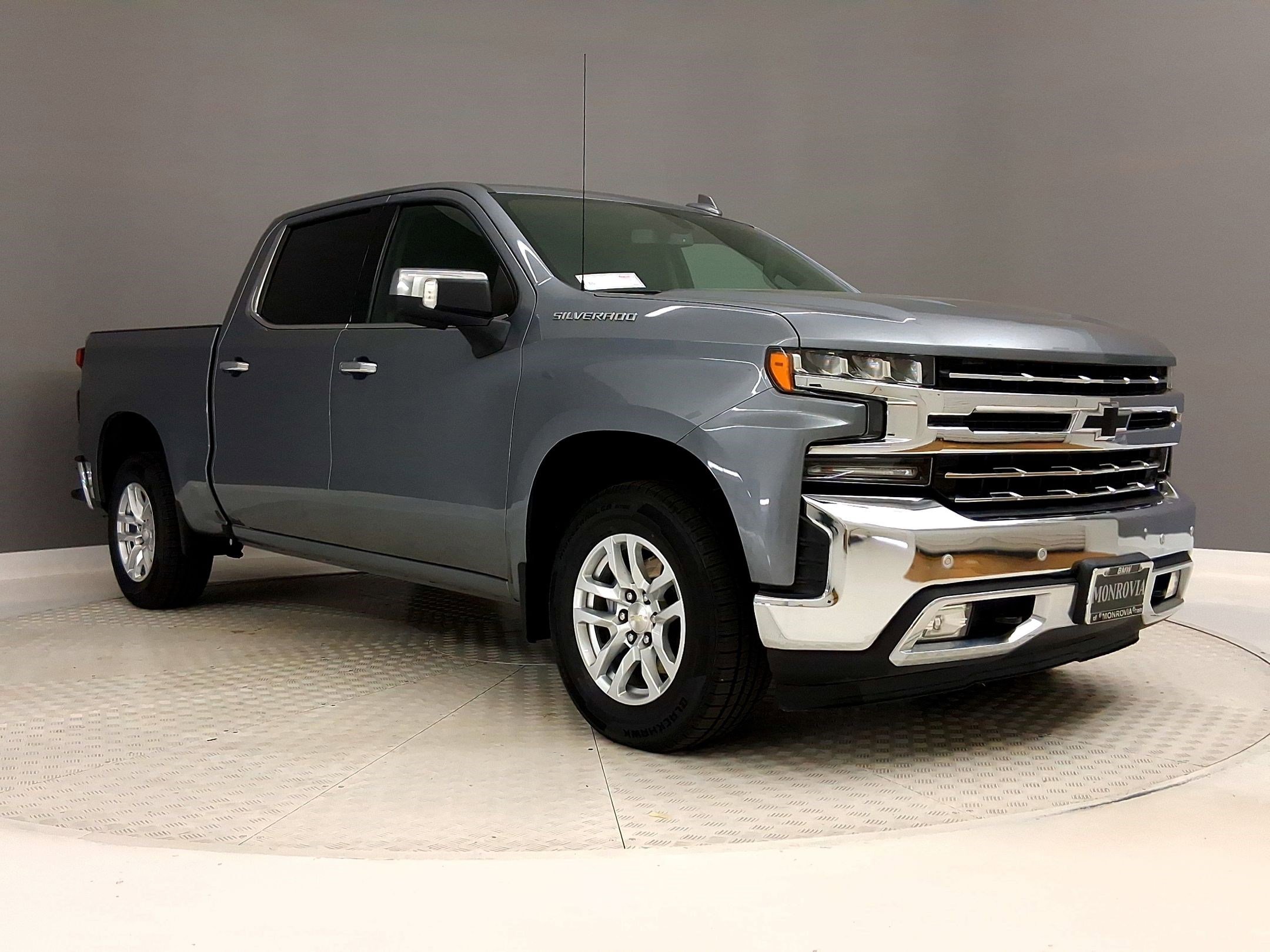 Used 2020 Chevrolet Silverado 1500 LTZ w/ LTZ Plus Package RWD image 5