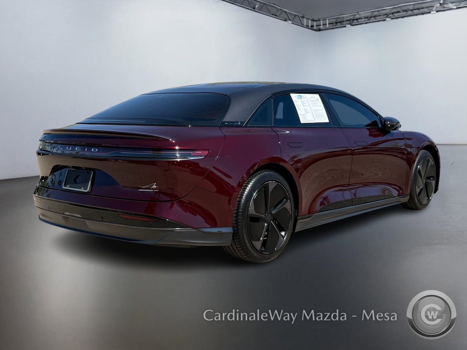 Used 2024 Lucid Air Touring image 4