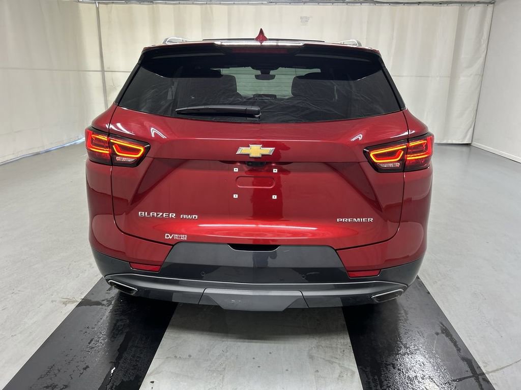 Certified 2025 Chevrolet Blazer Premier w/ Driver Confidence II Package image 22