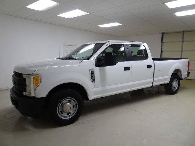 Used 2017 Ford F250 XL RWD image 3