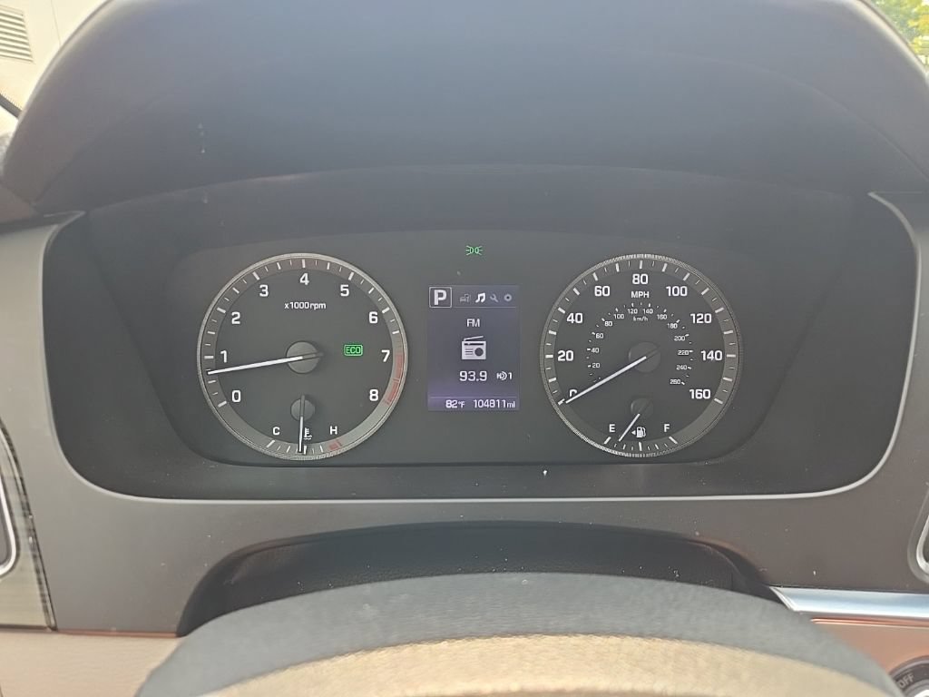 Used 2017 Hyundai Sonata Limited w/ Cargo Package FWD image 40