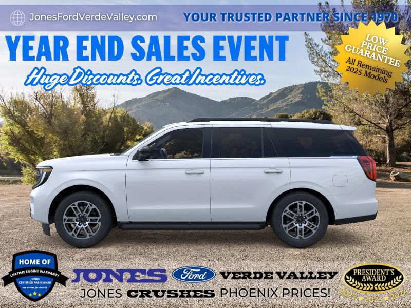 New 2025 Ford Expedition Active image 3