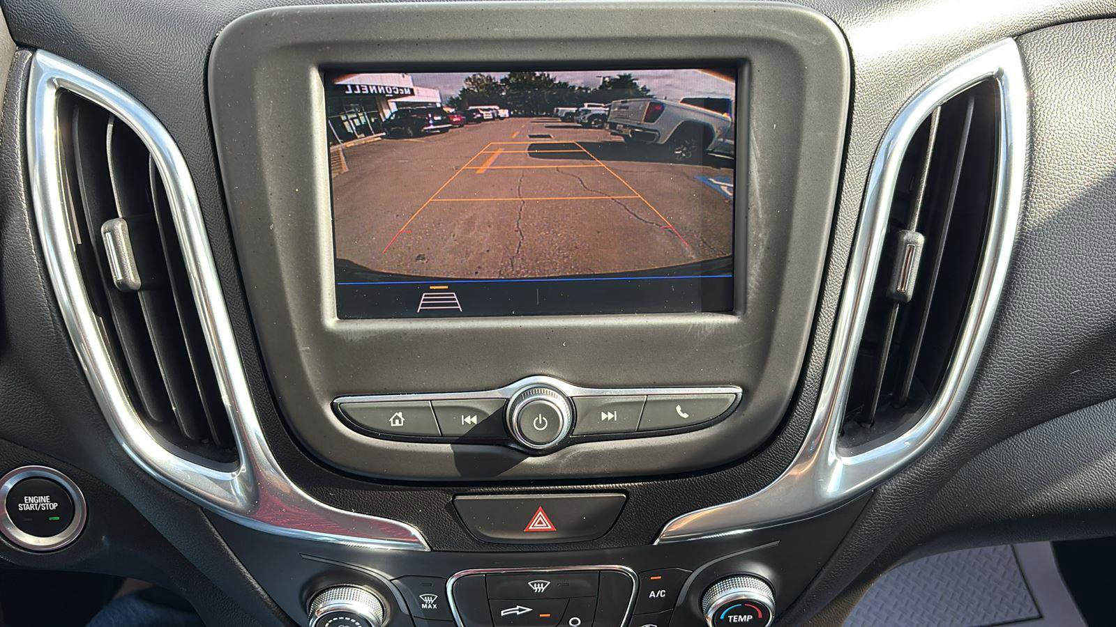 Used 2020 Chevrolet Equinox LT image 27