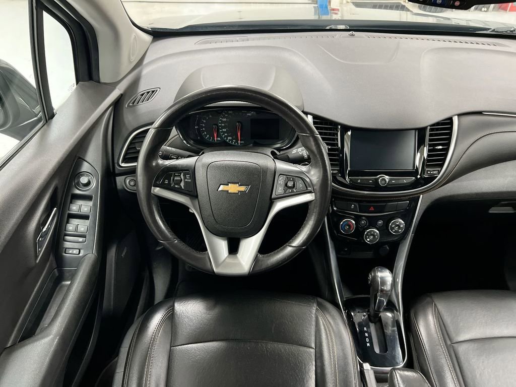 Used 2017 Chevrolet Trax Premier AWD/4WD image 11
