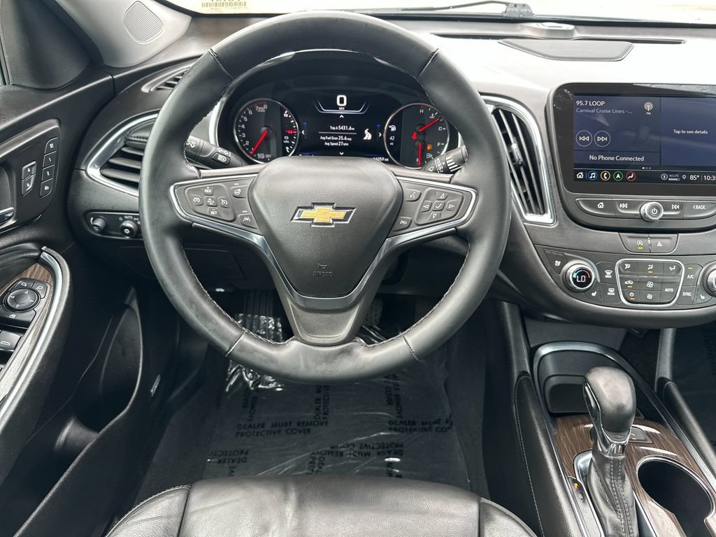 Used 2024 Chevrolet Malibu LT FWD image 13