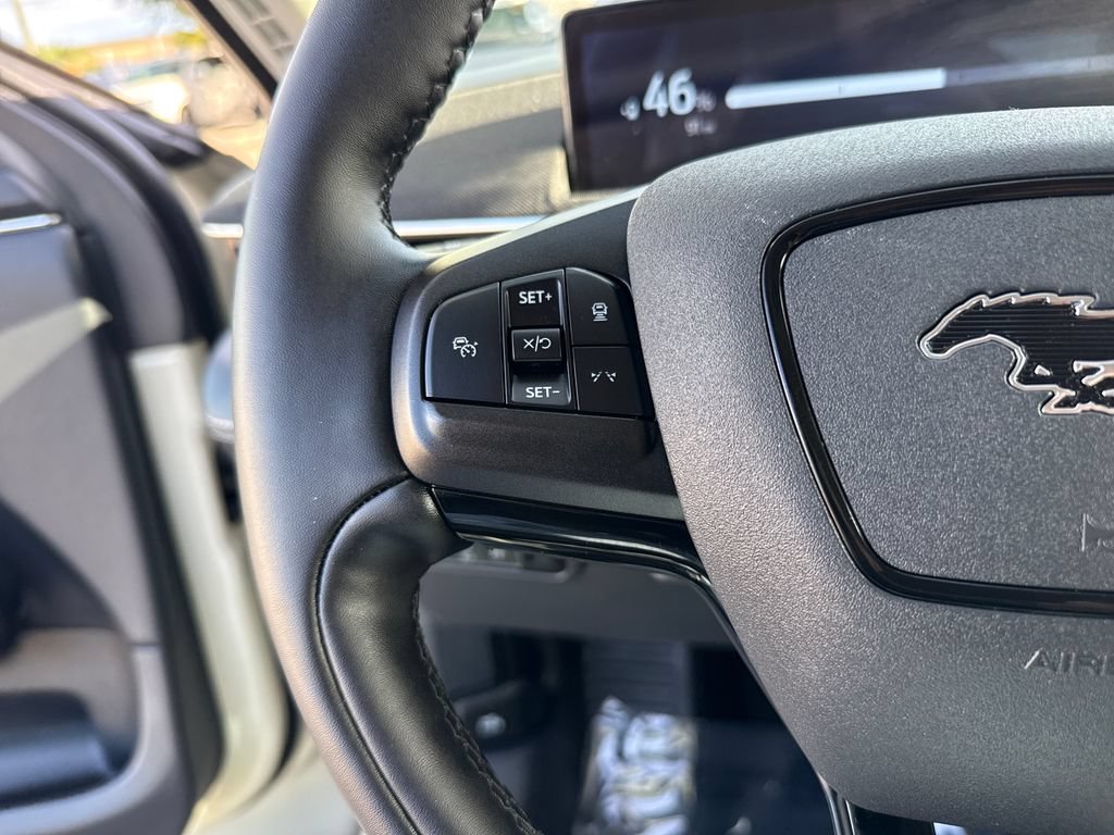 Used 2025 Ford Mustang Mach-E Select w/ Comfort Package Lite AWD/4WD image 16