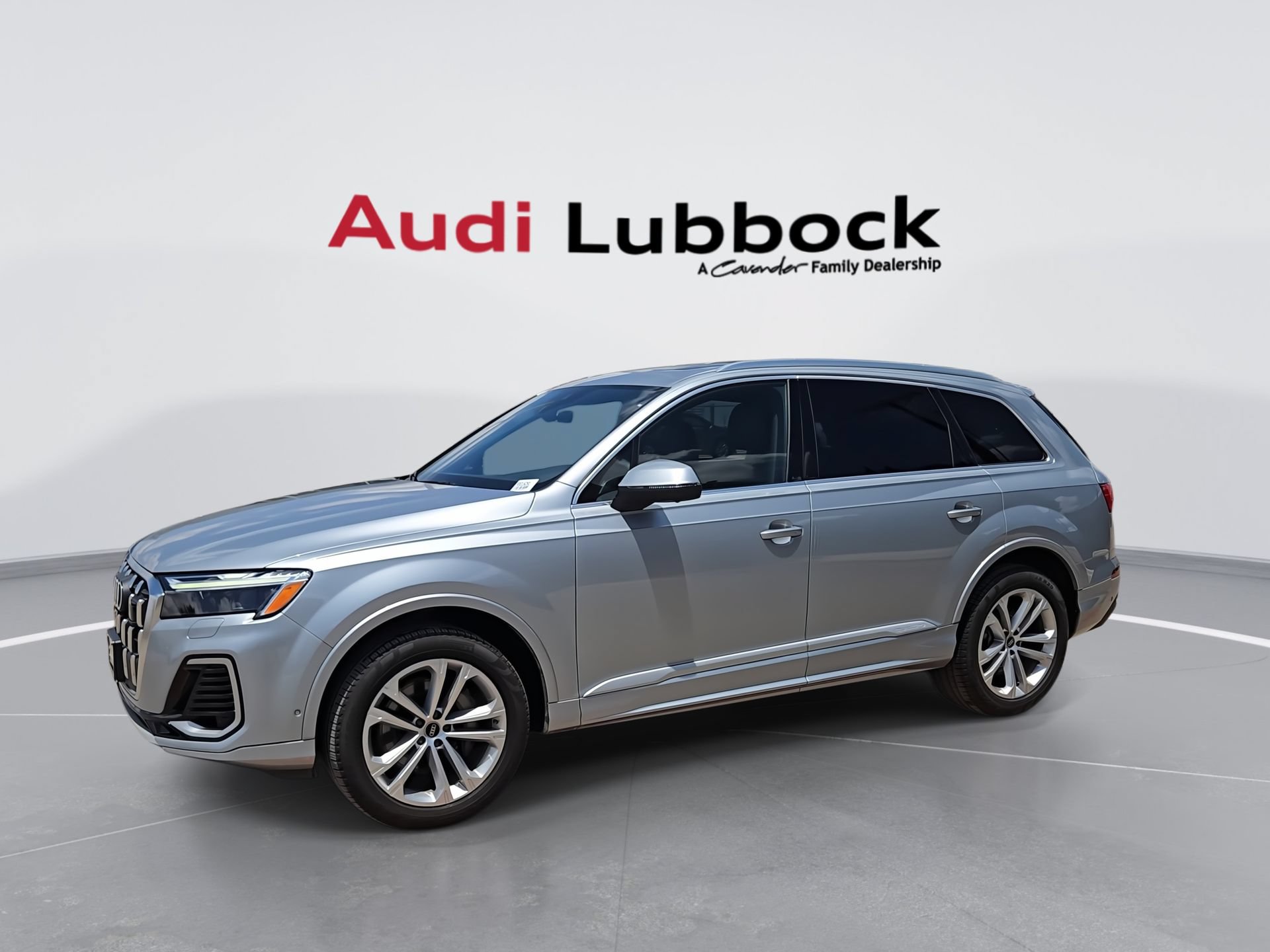 Certified 2025 Audi Q7 3.0T Premium Plus AWD/4WD image 5