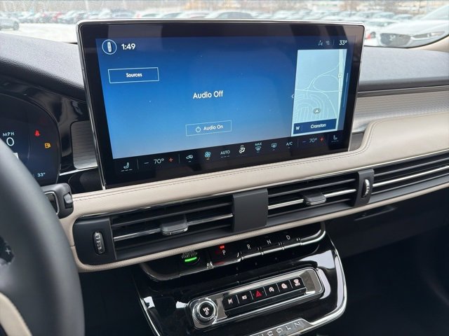 New 2026 Lincoln Corsair Premiere image 11