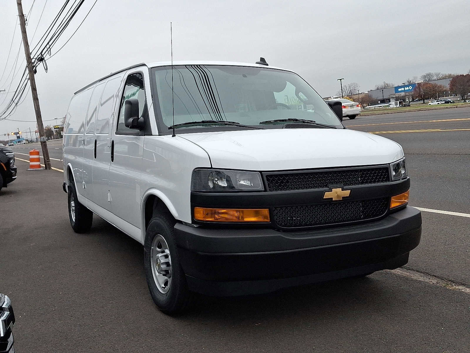 New 2025 Chevrolet Express 2500 Extended