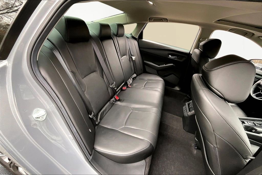 Used 2024 Honda Accord EX-L image 19