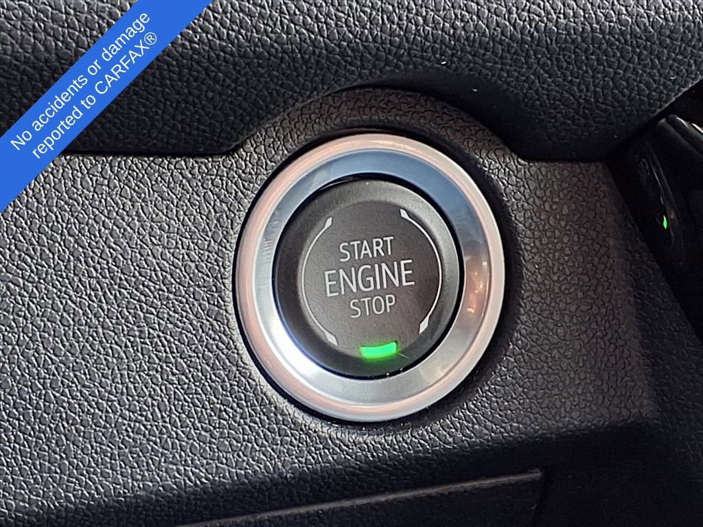 Used 2024 Chevrolet Traverse Z71 image 28