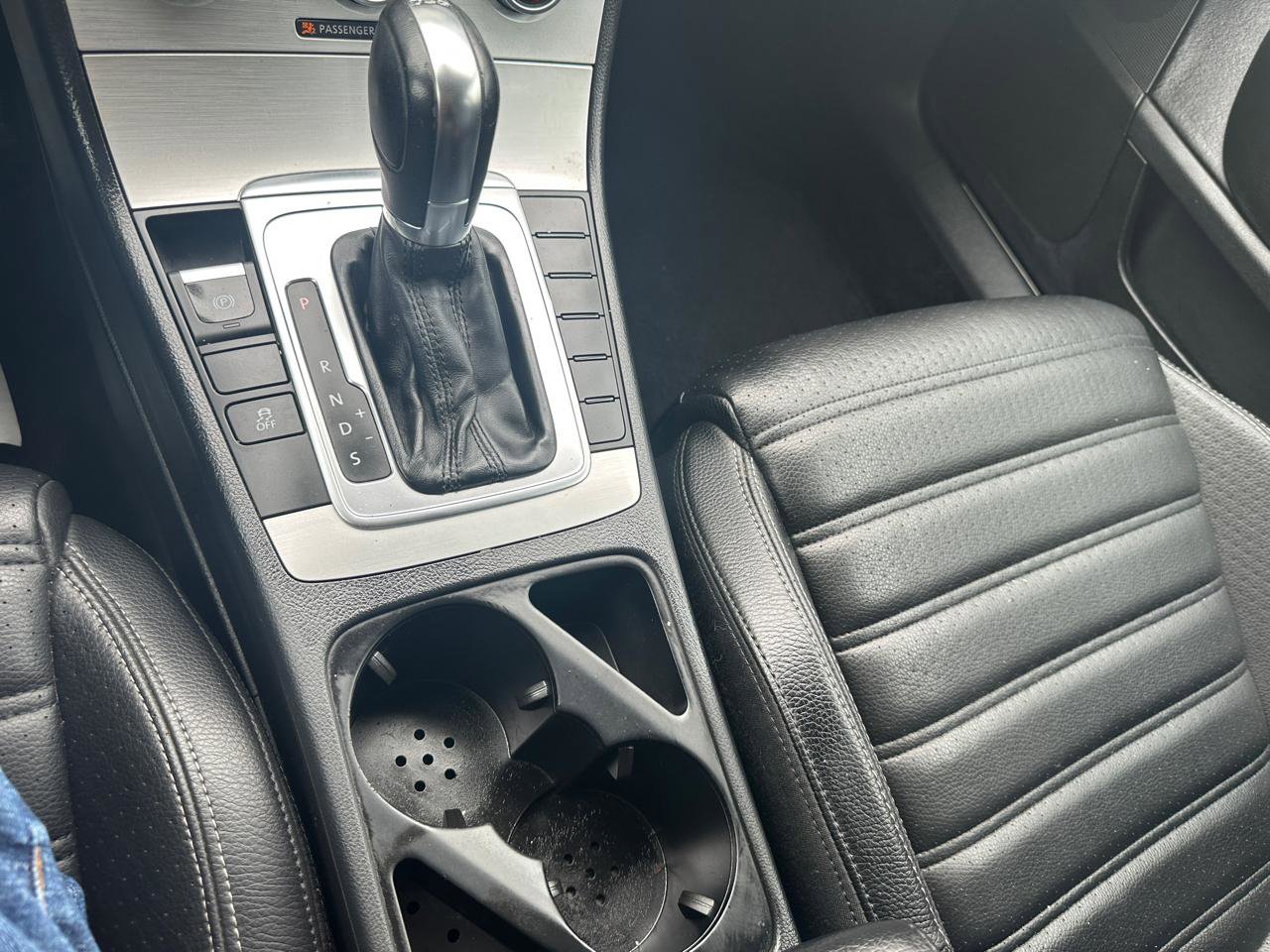 Used 2013 Volkswagen CC Sport Plus FWD image 20