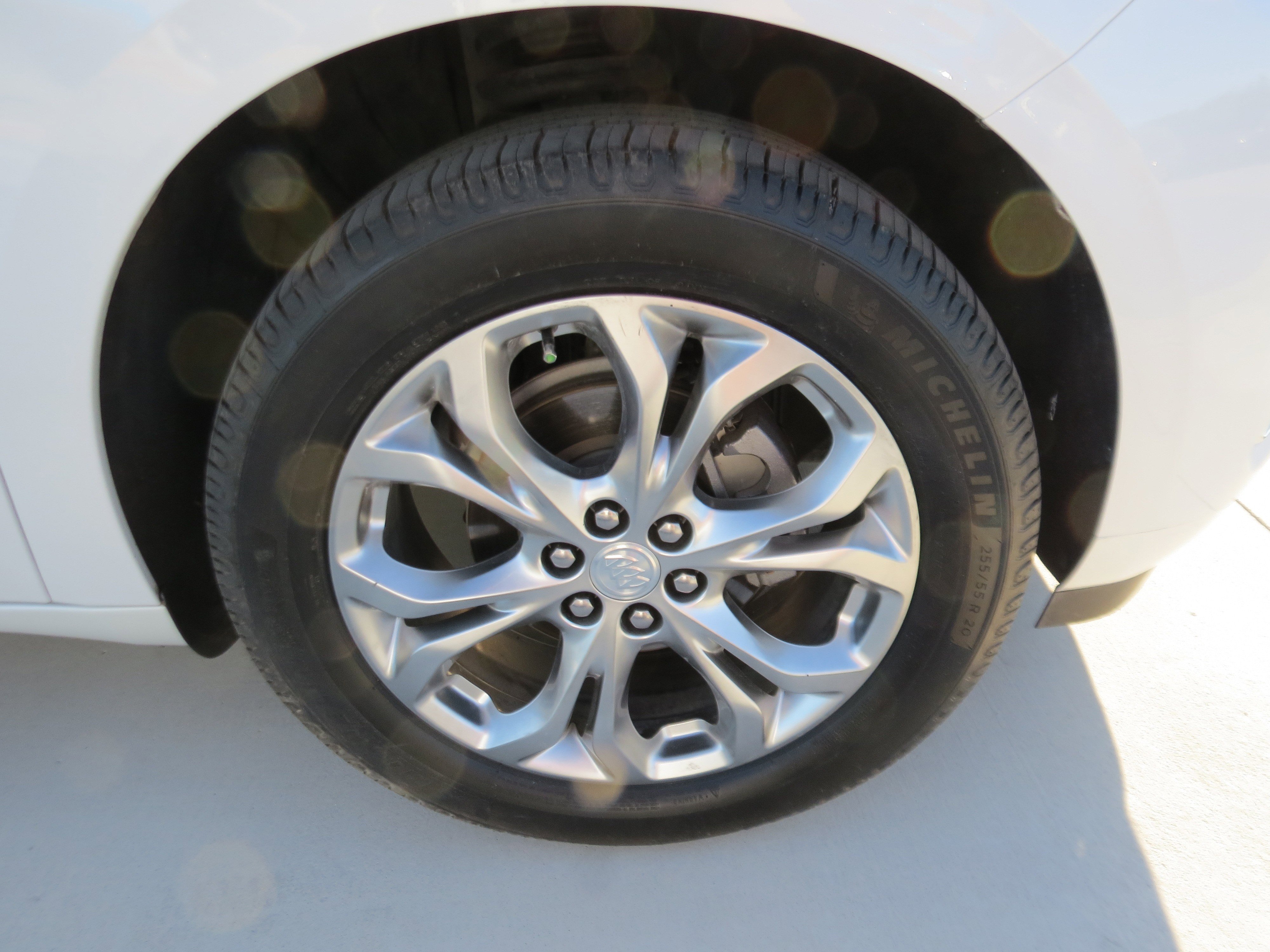 Used 2020 Buick Enclave Avenir w/ Trailering Package, 5000 lbs. FWD image 8