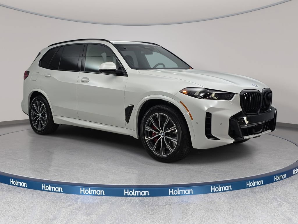 New 2026 BMW X5 xDrive50e w/ M Sport Package AWD/4WD image 3