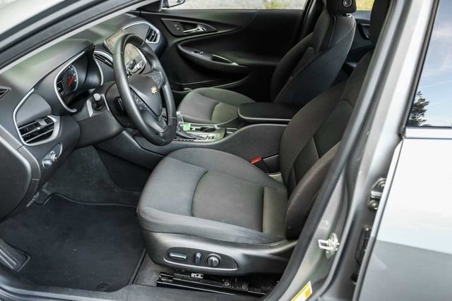 Used 2025 Chevrolet Malibu RS image 23